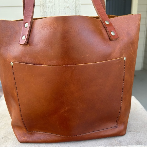 PORTLAND LEATHER GOODS Full-Grain Leather Tote Bag. - Picture 8 of 8